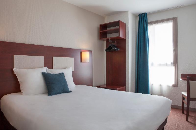 The Originals City, Hotel Novella, Nantes Centre Gare Buitenkant foto